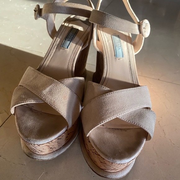 Prada suede beige cork platform wedge - Picture 9 of 13